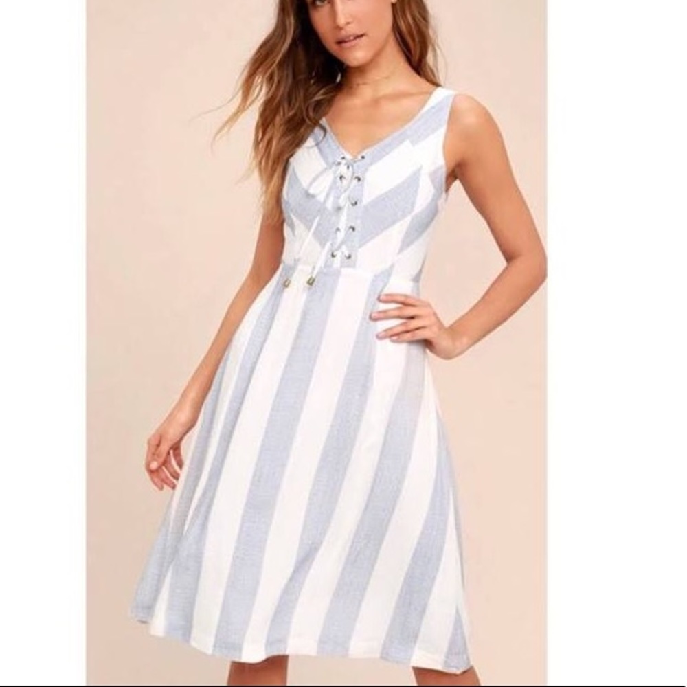 Linen Blue & white lace up front dress